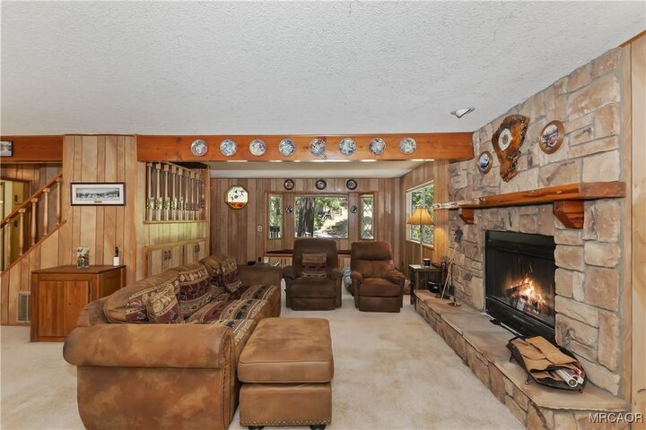 Property Photo:  325 Brentwood  CA 92352 