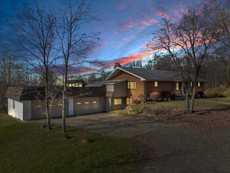 Property Photo:  305 Twist Run Road  NY 13760 