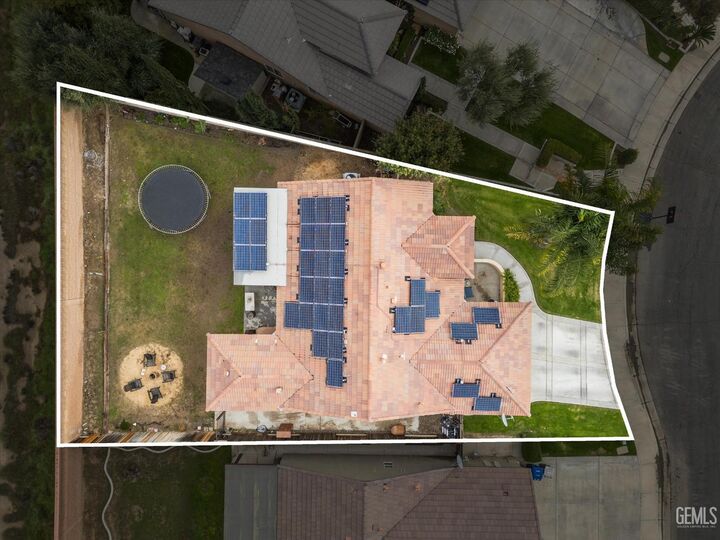 Property Photo:  14504 Harbor Isle Way  CA 93314 