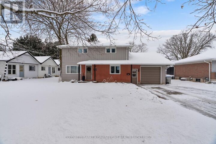 Property Photo:  164 Oxford Street West  ON N0M 1X0 