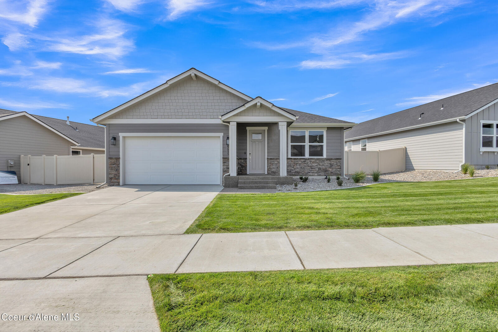 Property Photo:  6875 N Coeur Terre Blvd  ID 83815 