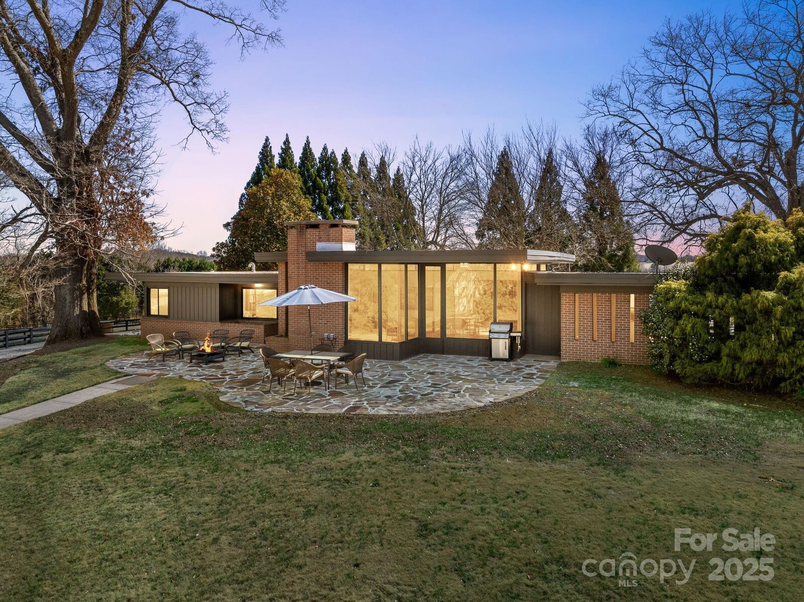 Property Photo:  145 Dickson Road  SC 29322 