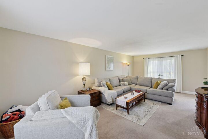 Property Photo: 4252 Runningfawn Drive OH 45247