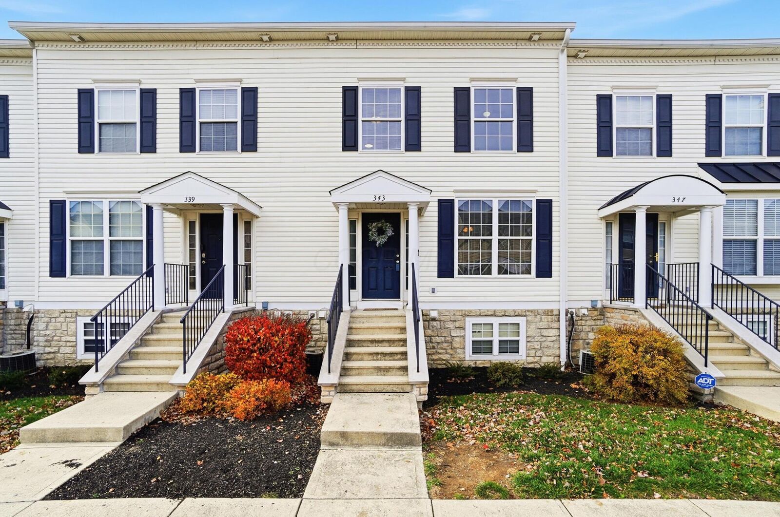 Property Photo: 343 Pristine Path OH 43004