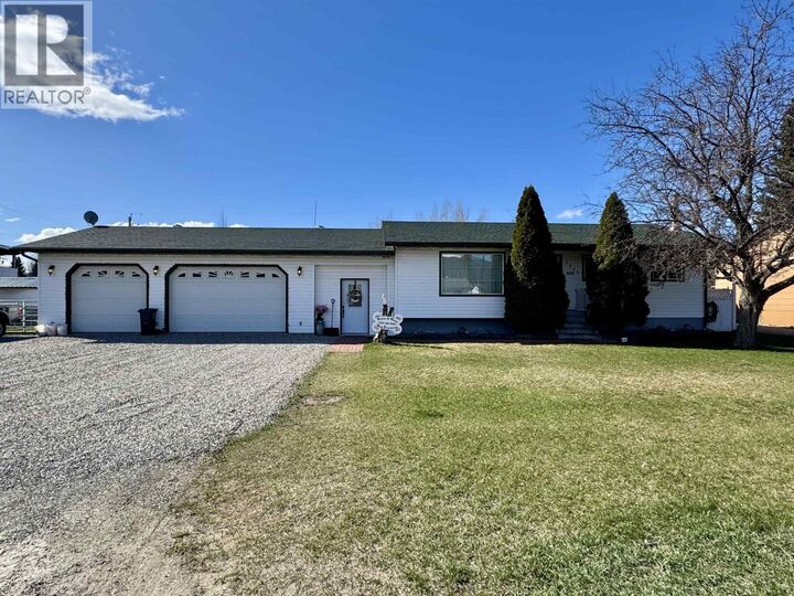 Property Photo: 1321 8th Avenue BC V0E 2Z0