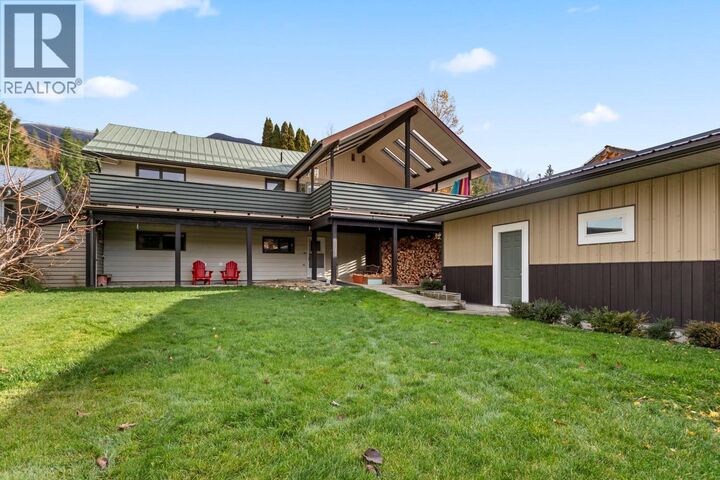 Property Photo: 1629 Ainsworth Avenue BC V0B 2B0