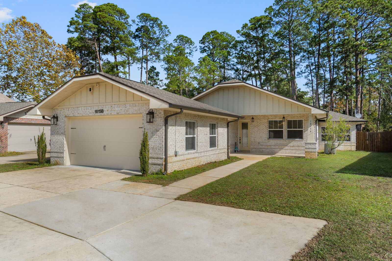 Property Photo: 1015B Creel Street FL 32547