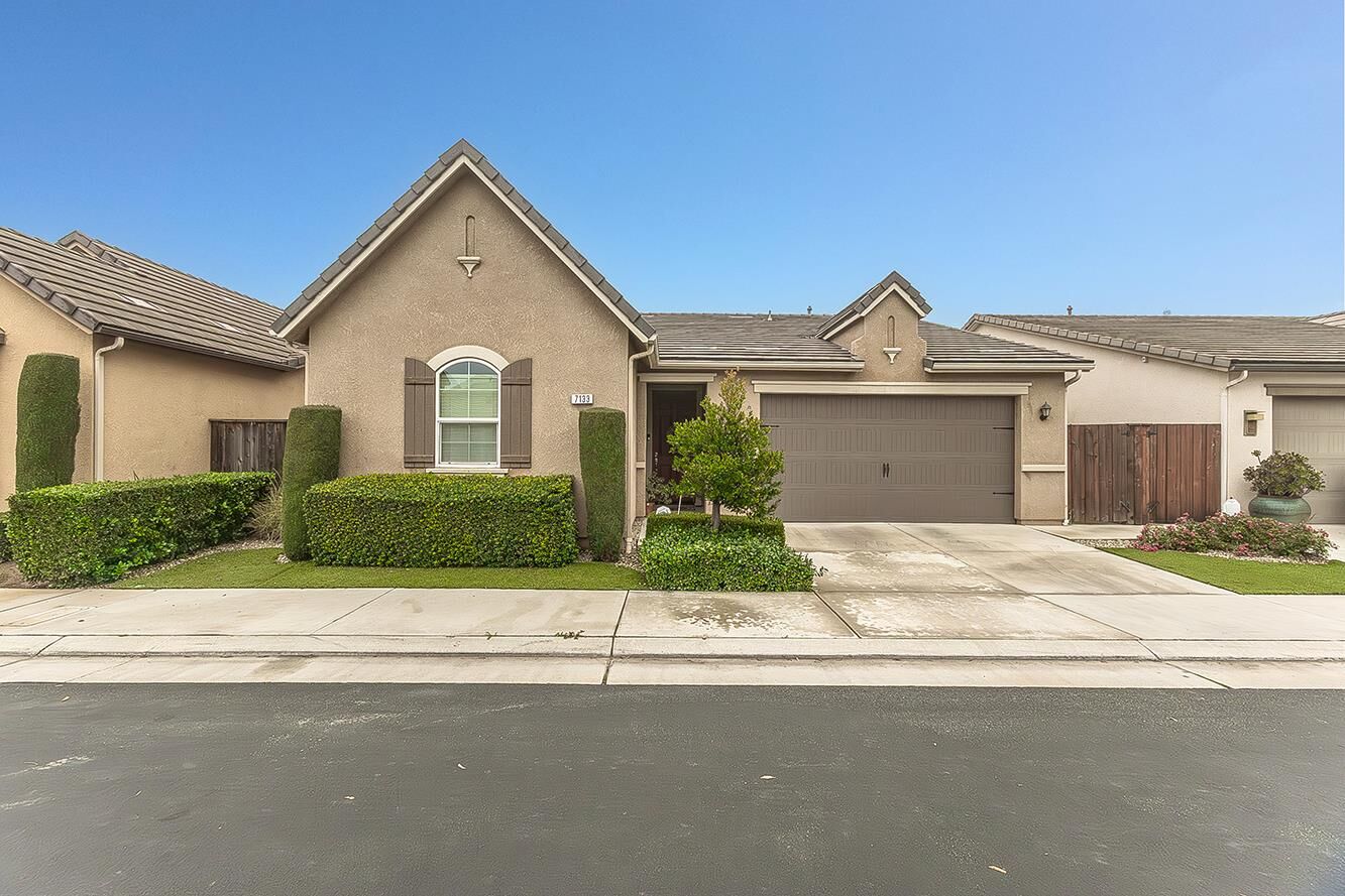 Property Photo:  7133 N Generation Drive  CA 93711 