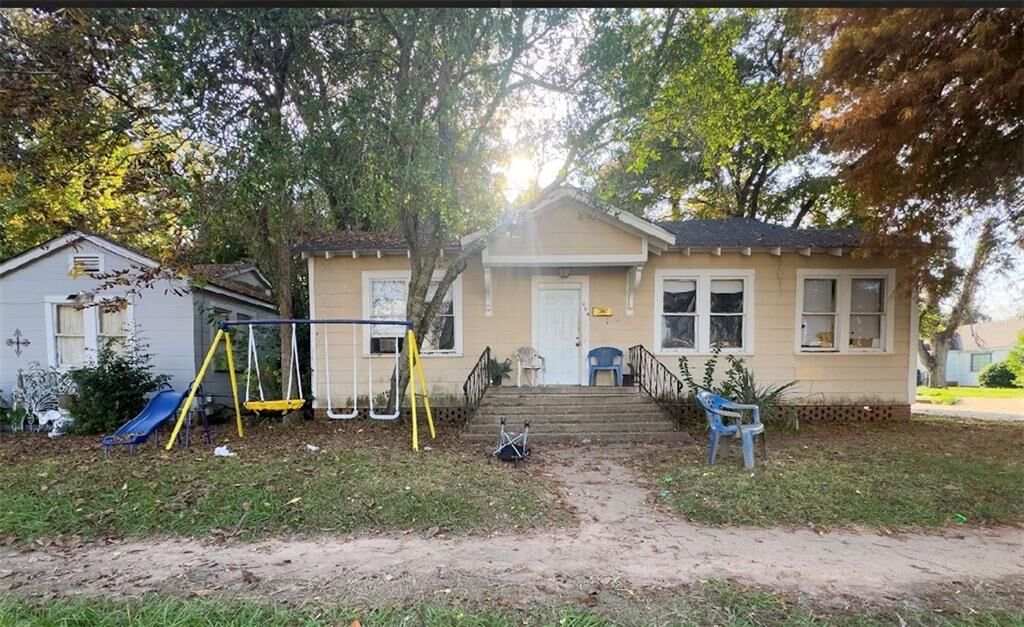 Property Photo:  504 Chester Street Street  LA 71301 