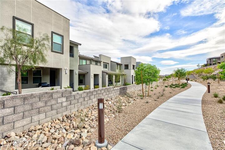 Property Photo: 527 Sonoma Range Street NV 89138