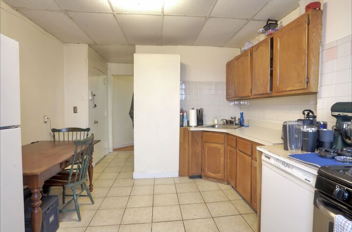 Property Photo:  205 3rd St 5  NJ 07030 