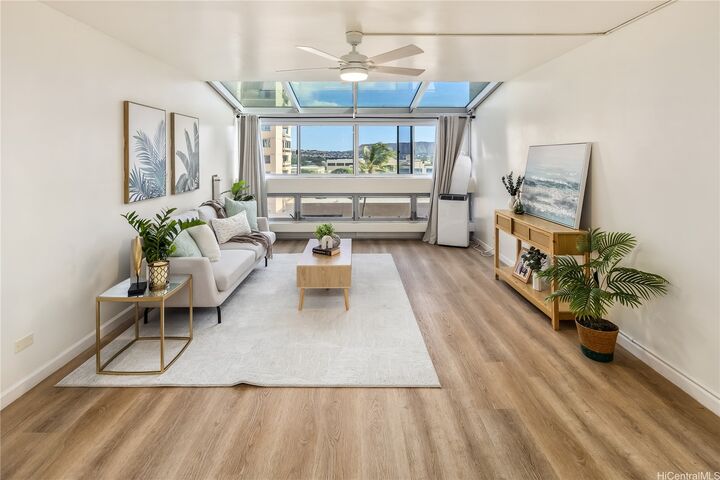 Property Photo: 500 University Avenue 736 HI 96826