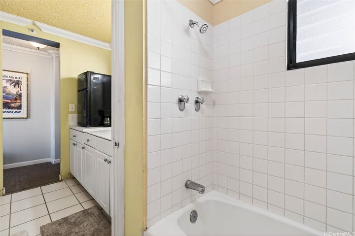 Property Photo: 134 Kapahulu Avenue 618 HI 96815