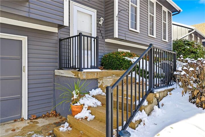 Property Photo:  12838 S Navaho Drive  KS 66062 