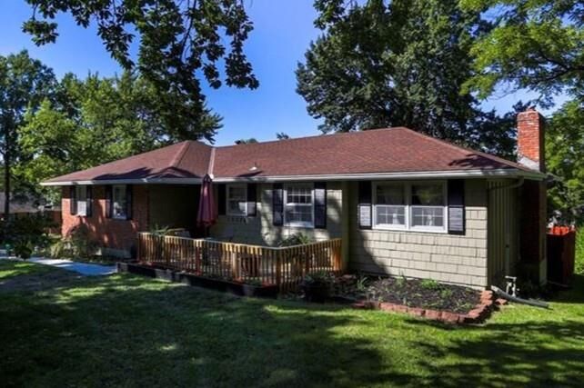 10024 W 70th Terrace  Merriam KS 66203 photo