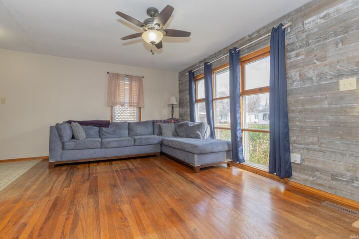 Property Photo:  1751 S Parker Drive  IN 47714 