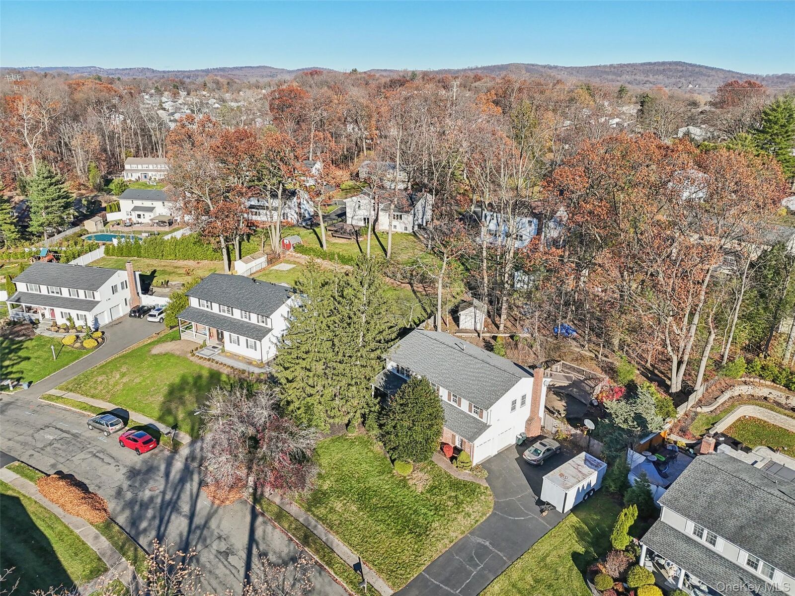 Property Photo:  37 Minuteman Circle  NY 10962 