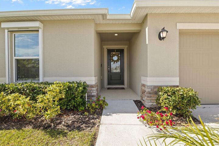 Property Photo:  1591 Mattie Pointe Place  FL 33823 