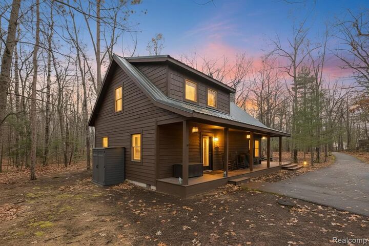 150 N East Mullett Lake Road  Indian River MI 49749 9164 photo