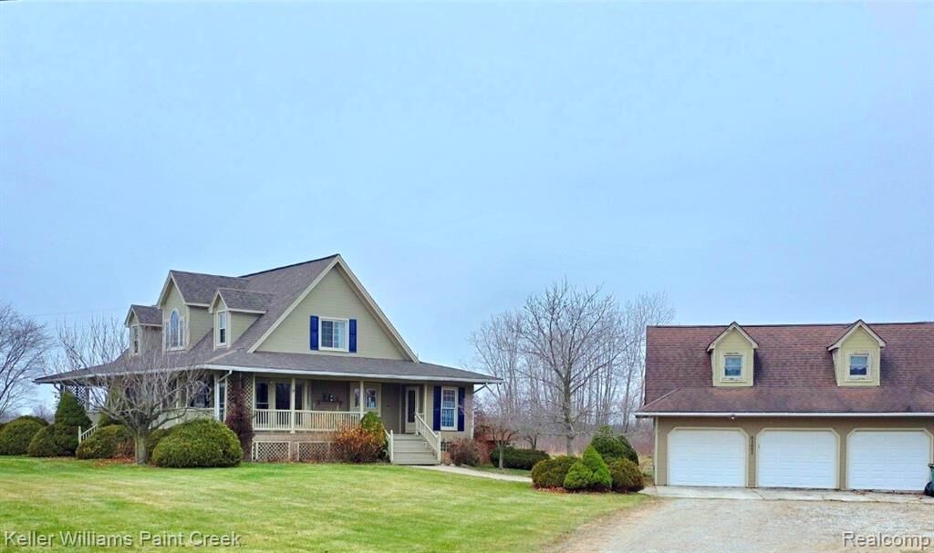 Property Photo:  65085 Gramer Road  MI 48050 1787 