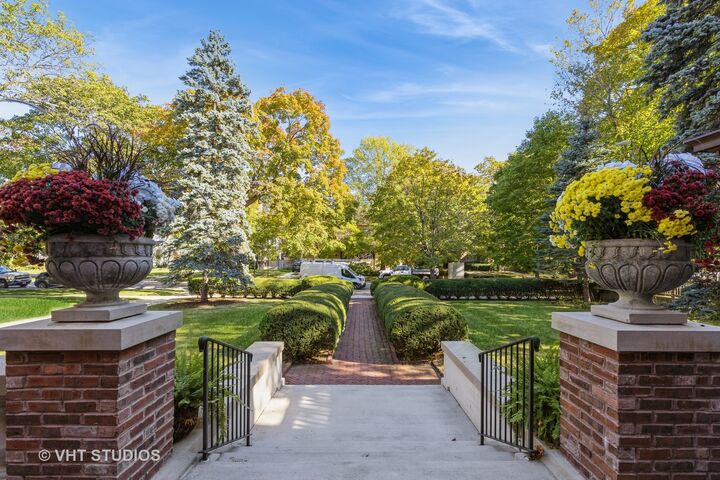 Property Photo:  1120 Forest Avenue  IL 60202 