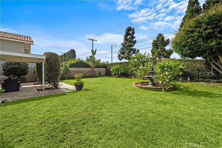 Property Photo: 17807 Joshua Circle CA 92708