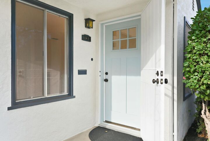 Property Photo: 1130 Janey Way CA 95819