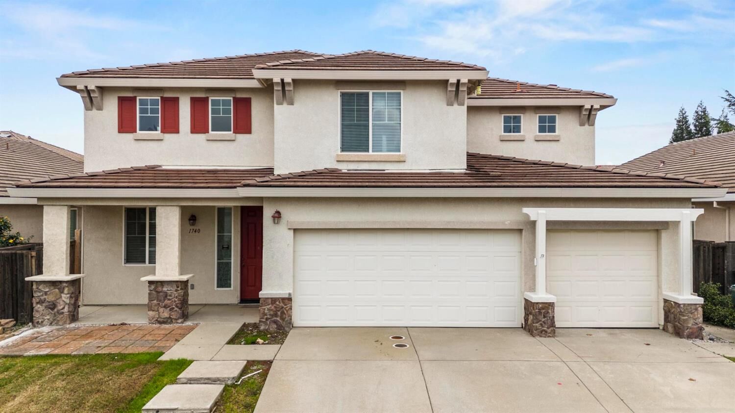 Property Photo:  1740 Hiawatha Drive  CA 95747 