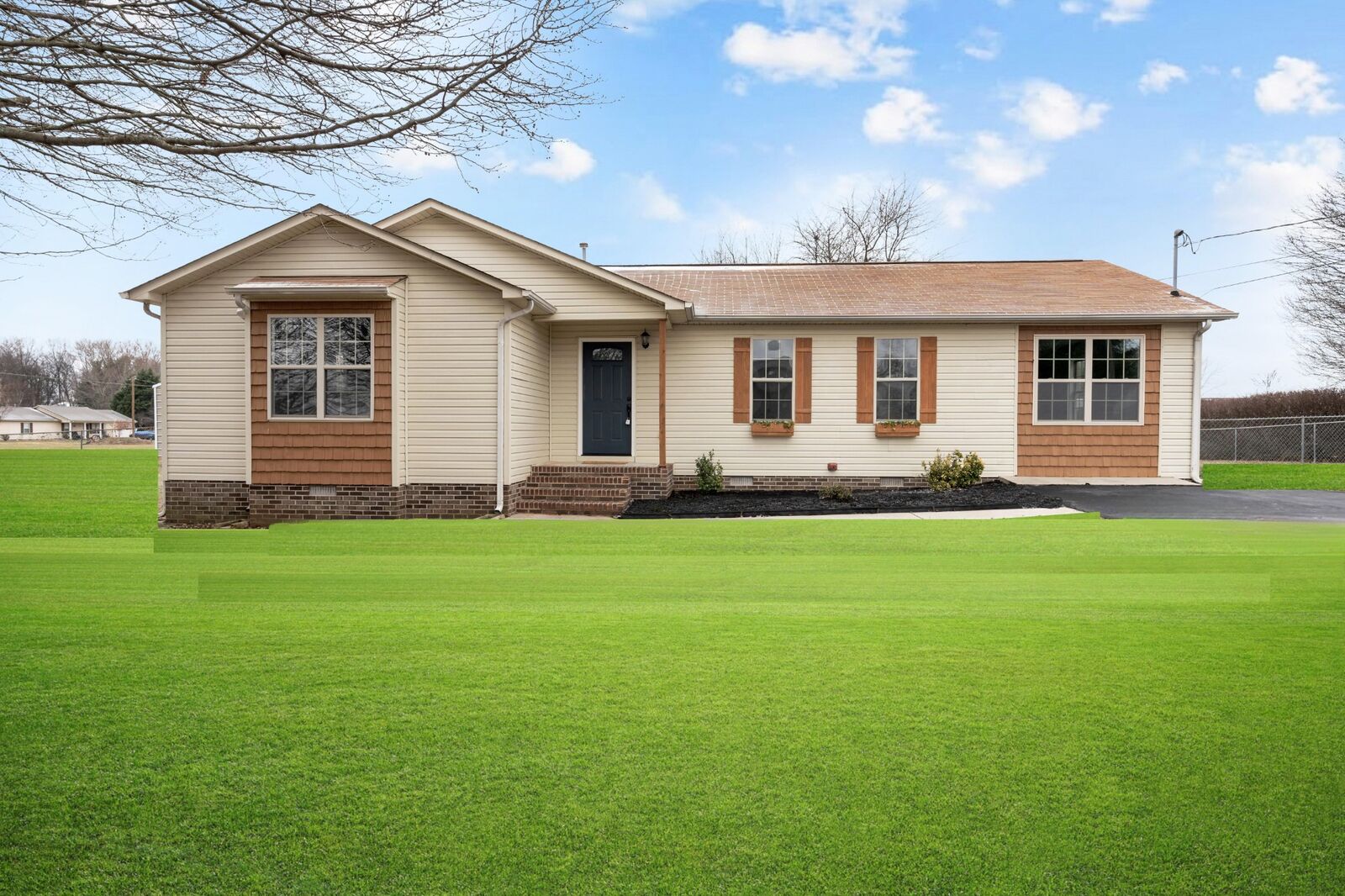 Property Photo:  41 Cheyenne Ave  TN 37398 