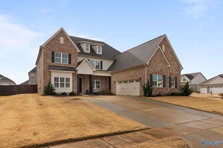 Property Photo:  128 Nuckolls Lane  AL 35759 