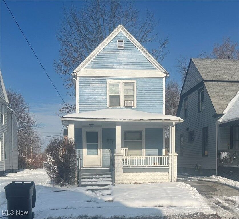 Property Photo: 12009 Wade Park Avenue OH 44106