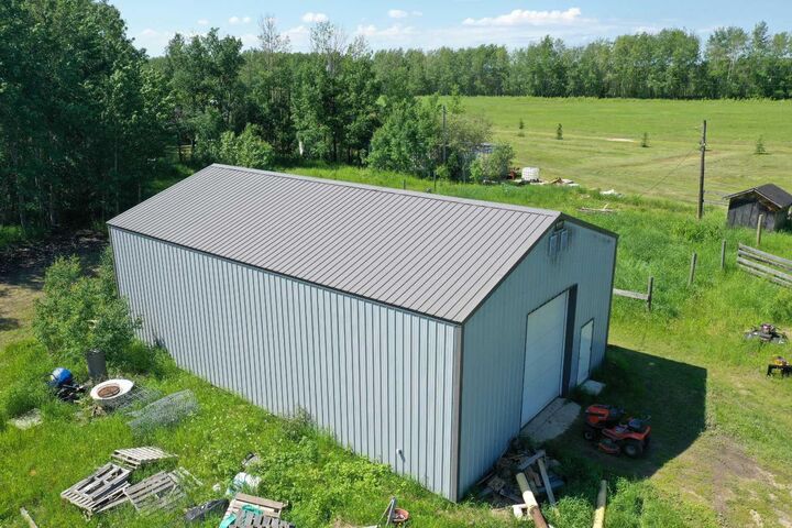Property Photo:  163033 Twp Rd 714  AB T0A 3M0 