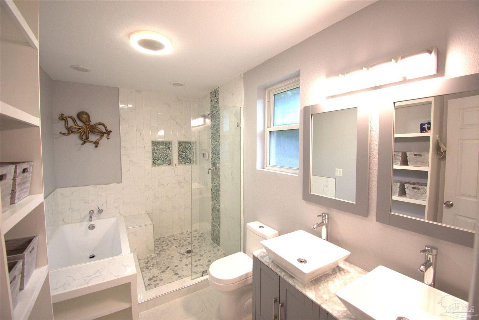 Property Photo:  7195 Heath Rd  FL 32570 