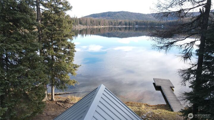 Property Photo: 5 Moore WA 98840