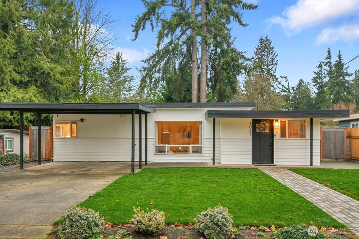 1021  Walnut Street  Edmonds WA 98020 photo