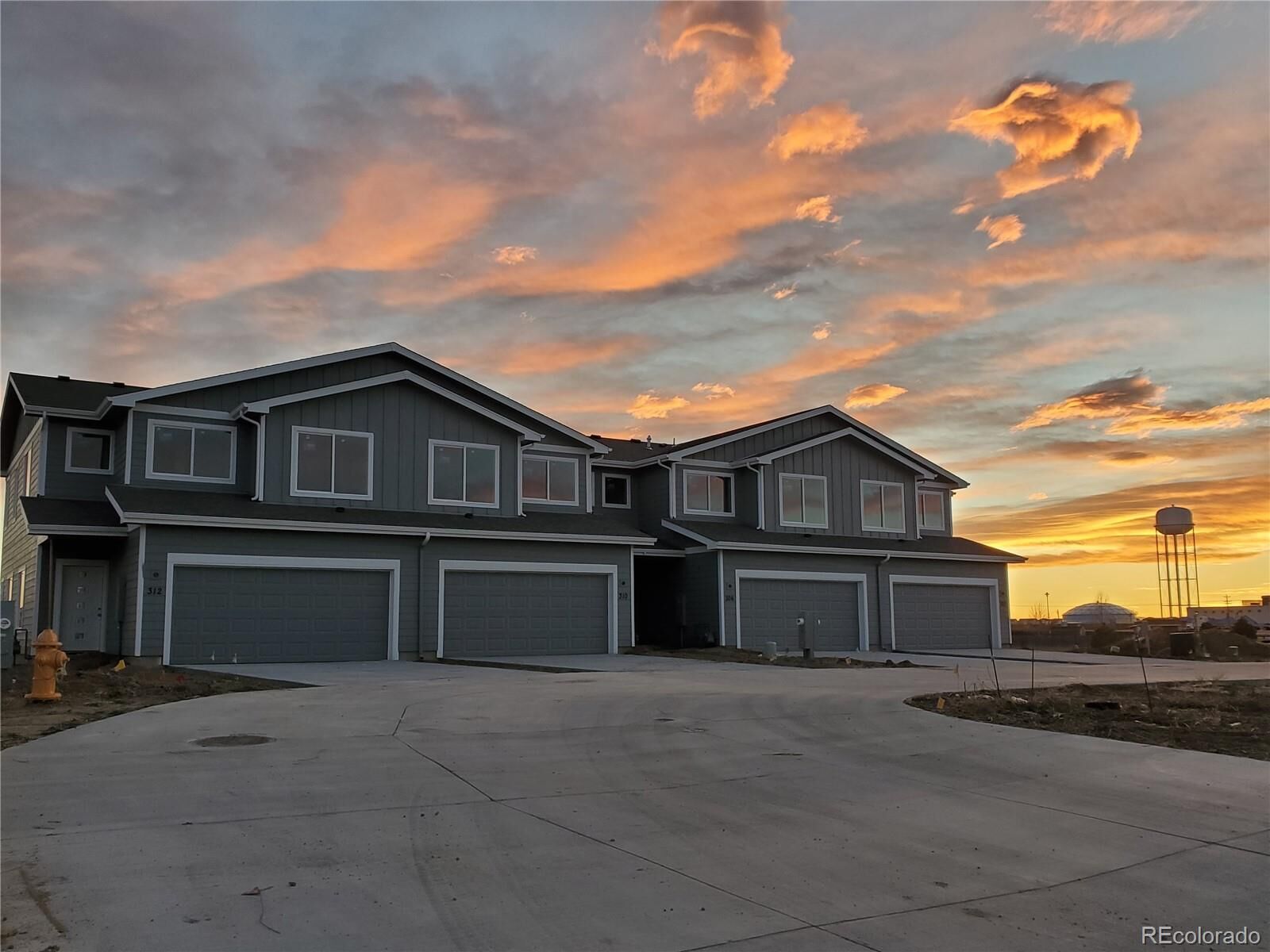 Property Photo:  312 Bennett Avenue  CO 80102 