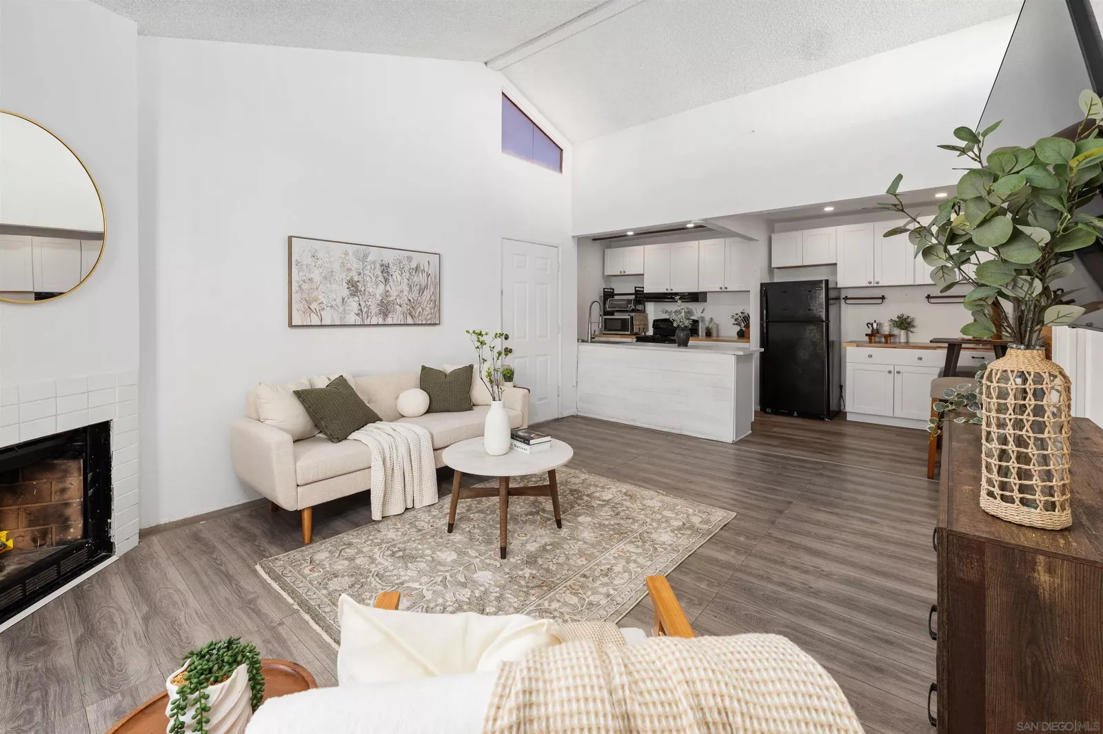 Property Photo: 2920 Briarwood Rd F12 CA 91902