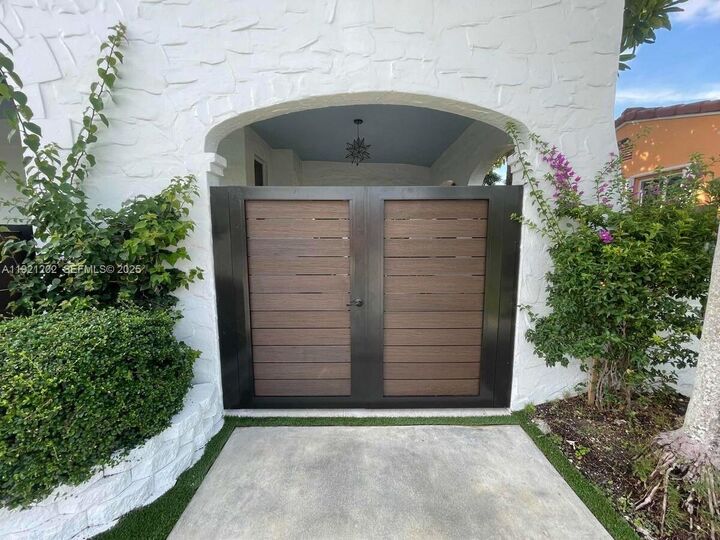 Property Photo: 5648 SW 5th Ter FL 33134