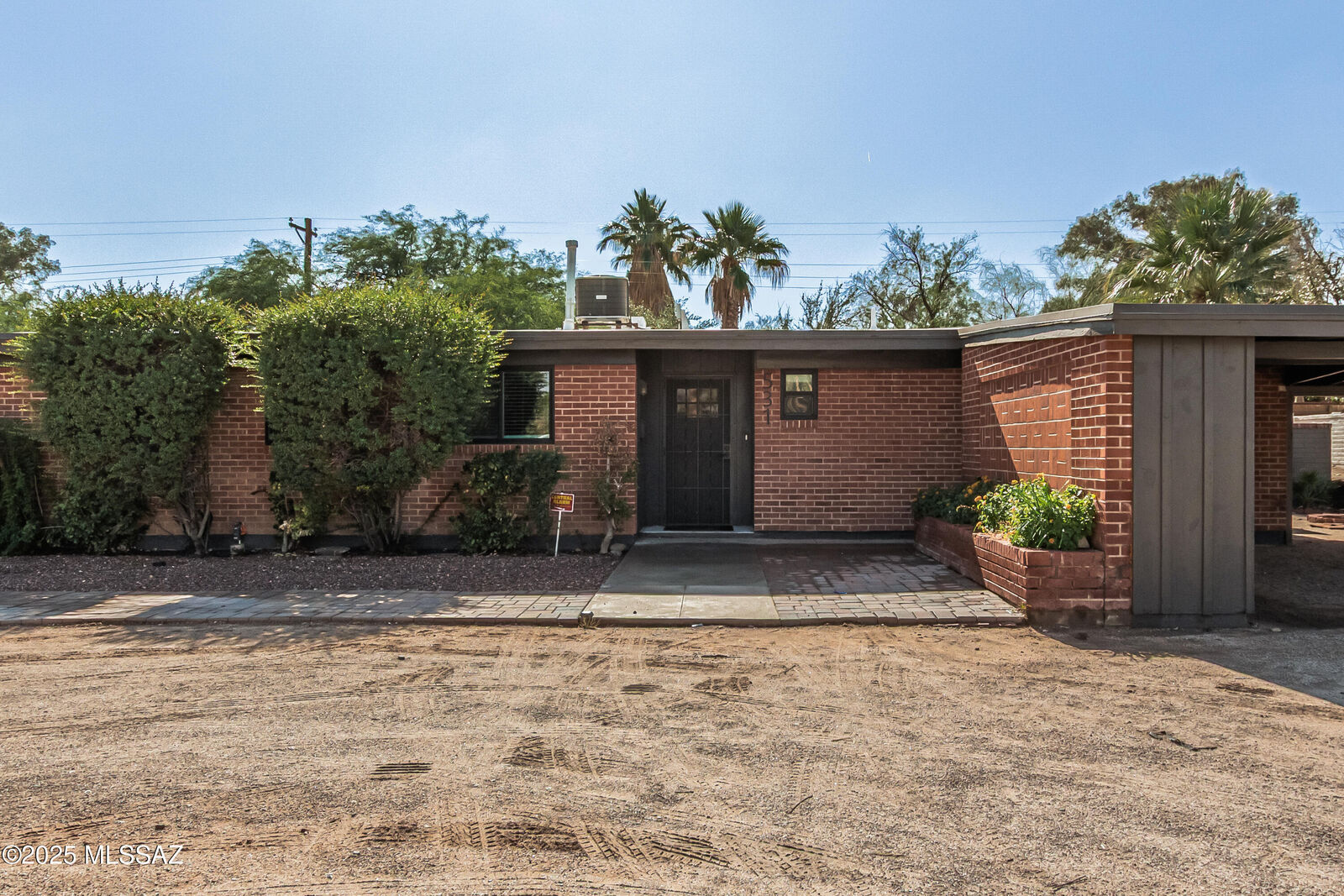Property Photo:  5310 E 5th Street  AZ 85711 