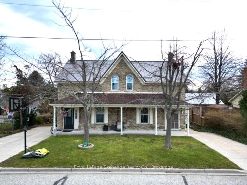 Property Photo:  463/461 Princes Street S  ON N2Z 2V1 