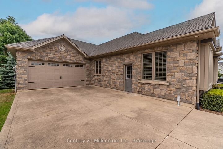 Photo de la propriété: 6 Glen Abbey Court ON N4L 1Y4