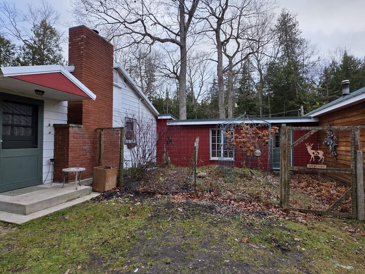 Property Photo:  887 Gobles Drive  MI 49775 