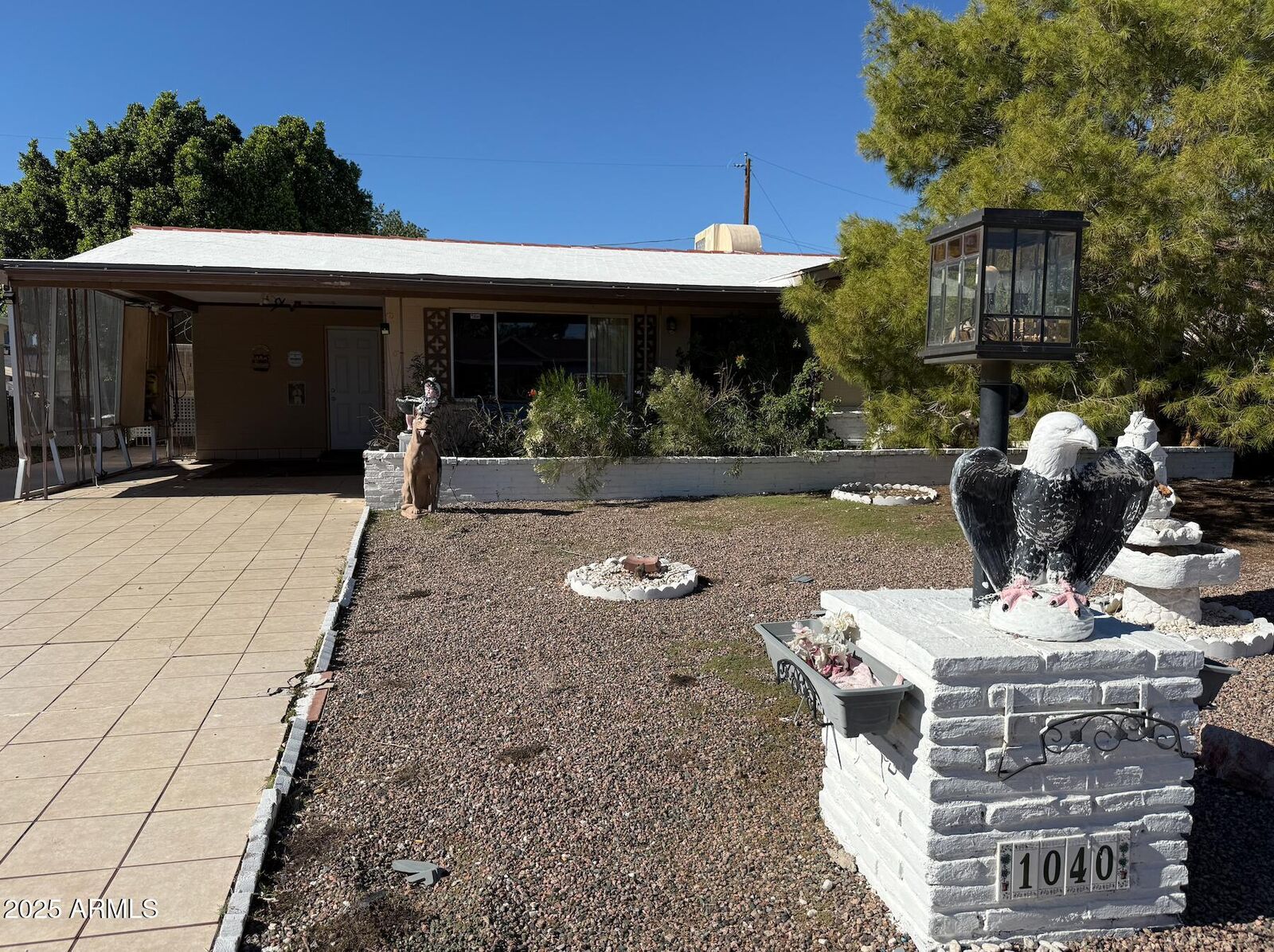 Property Photo:  1040 S Lawther Drive  AZ 85120 