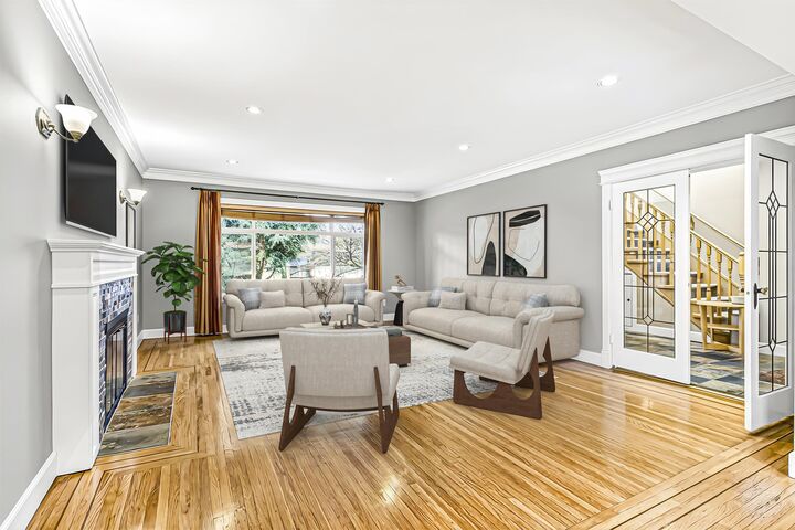 Photo de la propriété: 2050 Sperling Avenue BC V5B 4K5