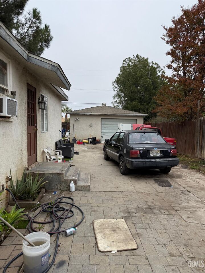 Property Photo:  1410 5th Street  CA 93280 