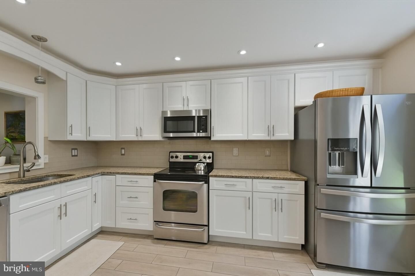 Property Photo: 100 Victoria Drive PA 18936