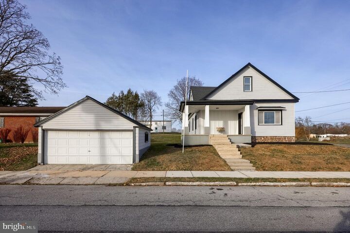 Property Photo:  541 Guilford Street  PA 17046 