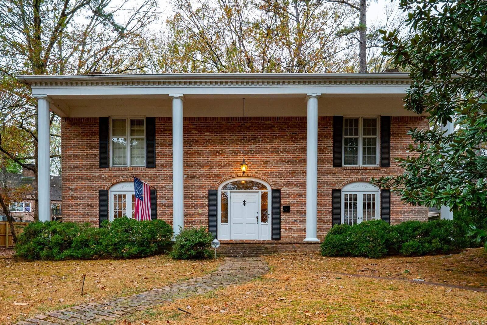 Property Photo:  3118 Foxcroft Rd  AR 72227-2303 