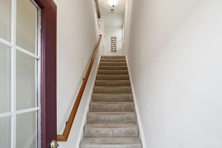 Property Photo:  7643 Skyview Circle  OH 45248 