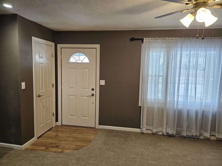 Property Photo:  868 2nd Avenue  NE 68601 